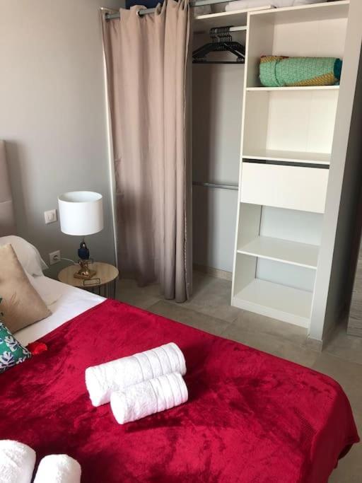 Villa Neuve Avec Piscine بونيفَسْيو المظهر الخارجي الصورة